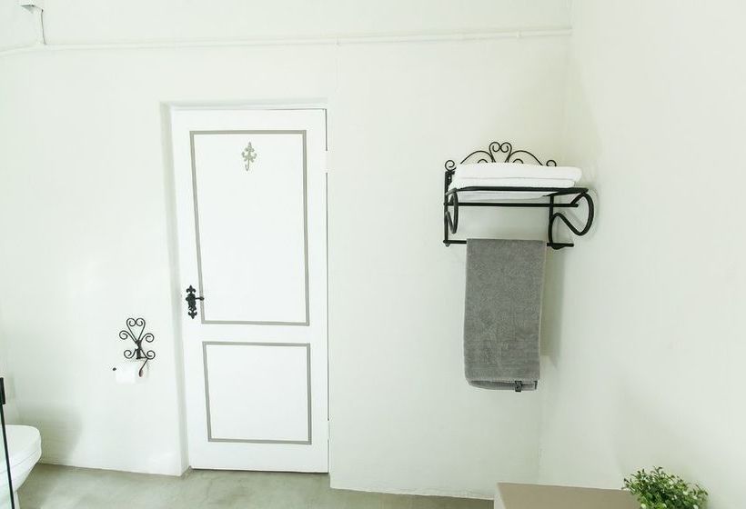 Pension Old House Luxury Guest House 18