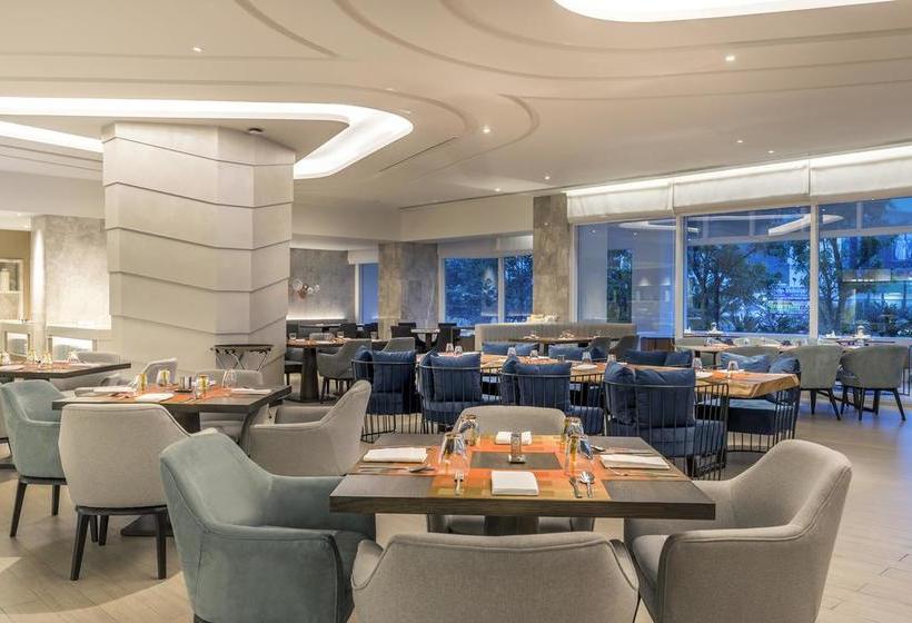 Novotel Phuket Phokeethra 13