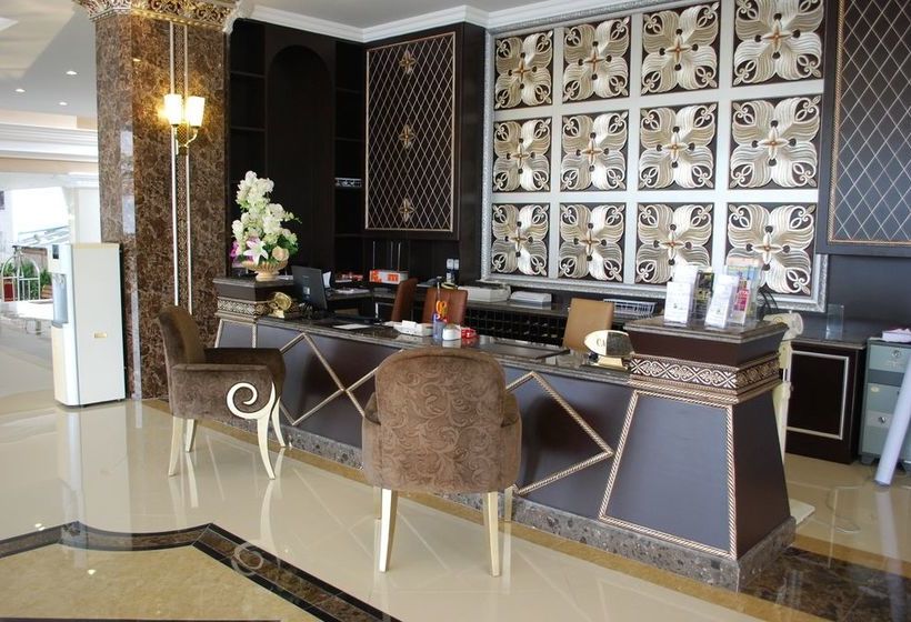 Hotel Lk Grand Living Place 2