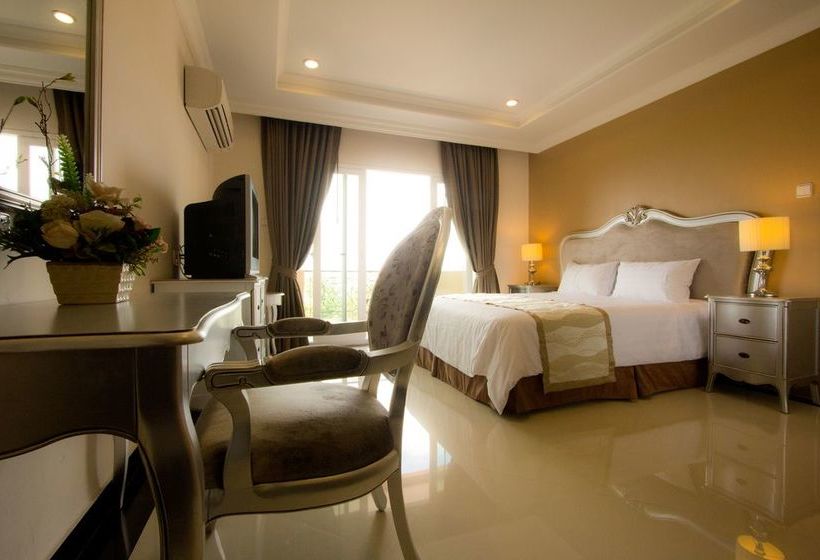 Hotel Lk Grand Living Place 9