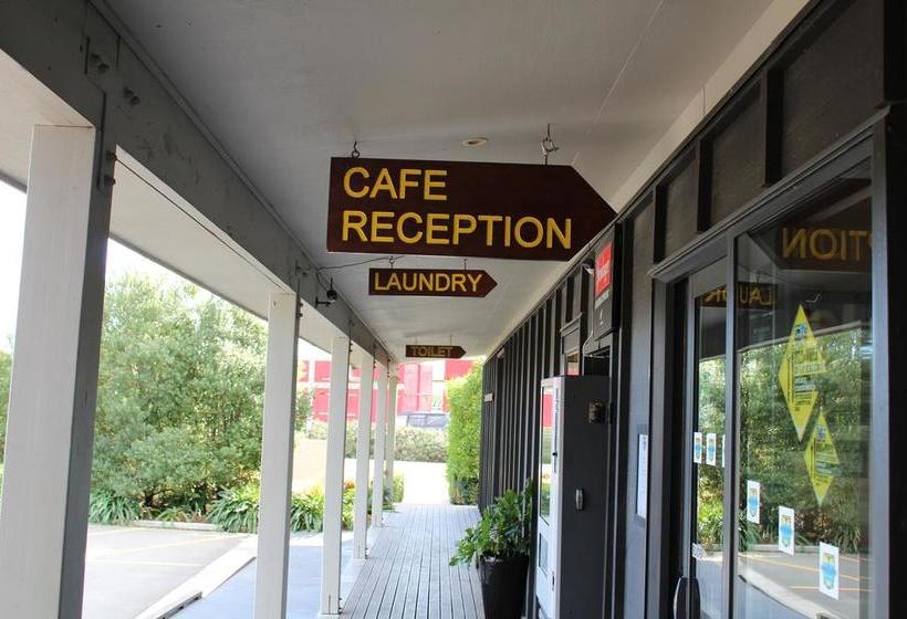 Riverlands Roadhouse Motel 11