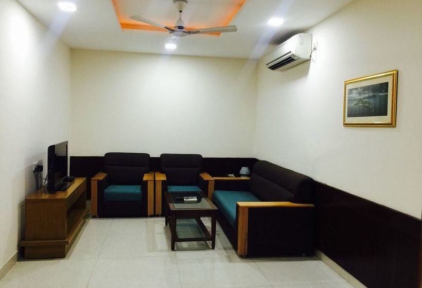 Hotel The Vinayak 20