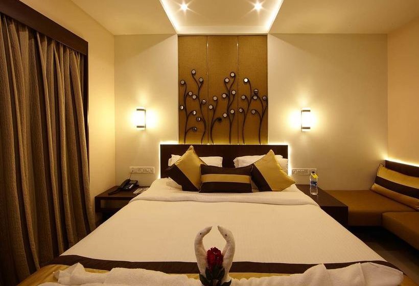 Hotel Saravana's Golden Fruits Business Suites 4