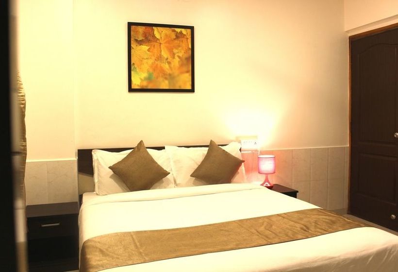 Dragonfly Apartments Emerald 8