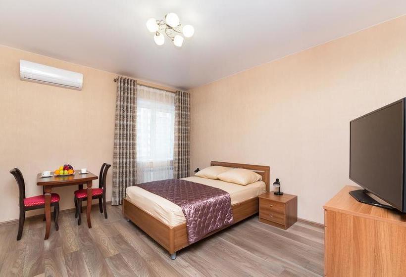 Hotel Chetyre Cezona 1