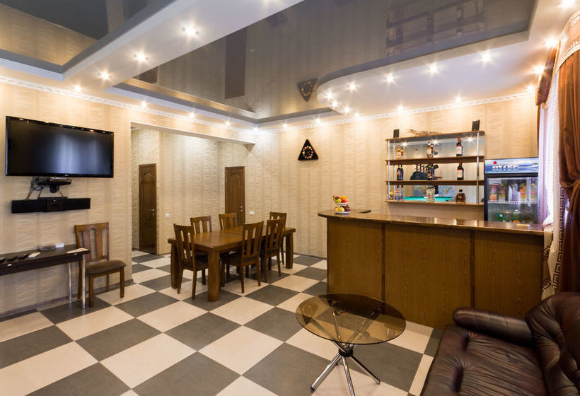 Hotel Chetyre Cezona 12