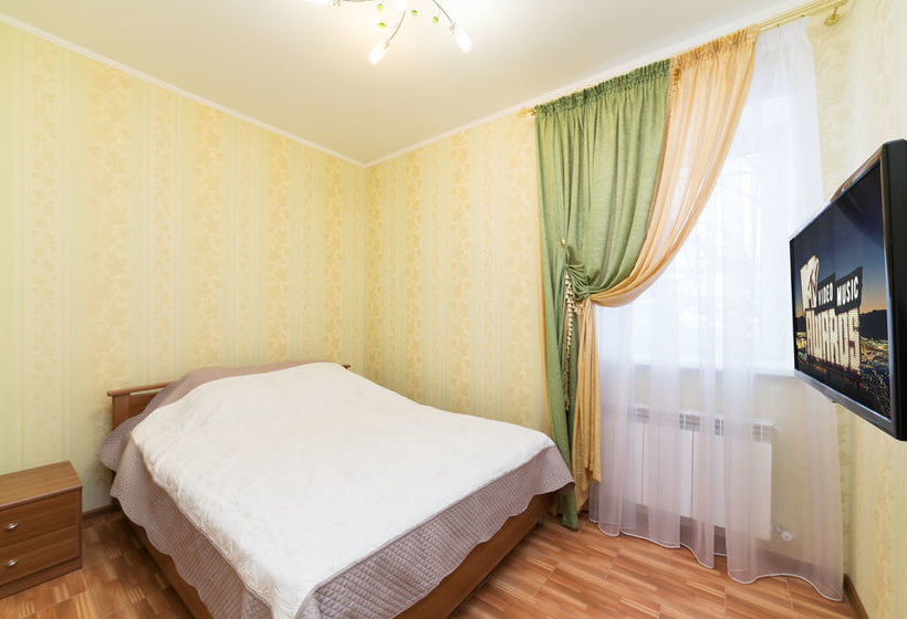 Hotel Chetyre Cezona 15