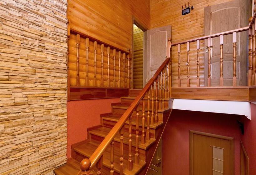 Hotel Chetyre Cezona 9