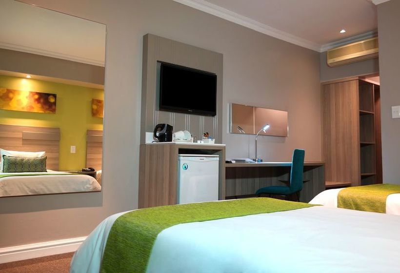 Hotel Silverbirch @ Birchwood 11