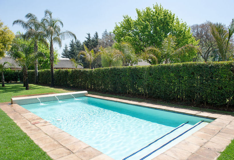 Hotel Silverbirch @ Birchwood 13