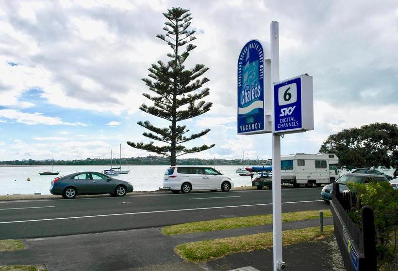 Bucklands Beach Waterfront Motel 13