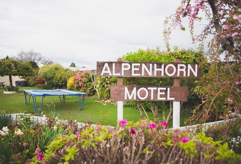 Alpenhorn Motel 13