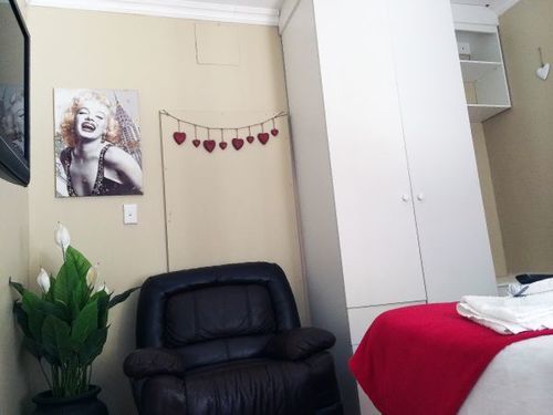 Pension Blackwood Guest House 10