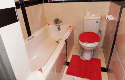 Pension Blackwood Guest House 13