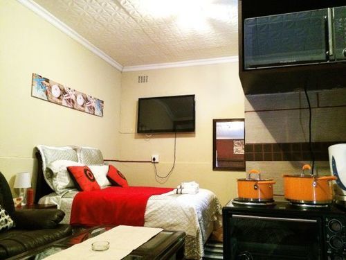 Pension Blackwood Guest House 6