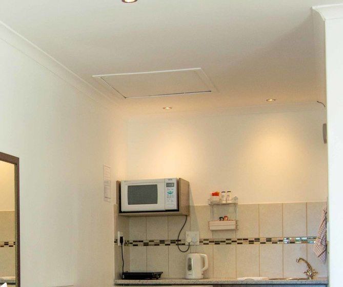 Vierlanden Garden Cottages 13