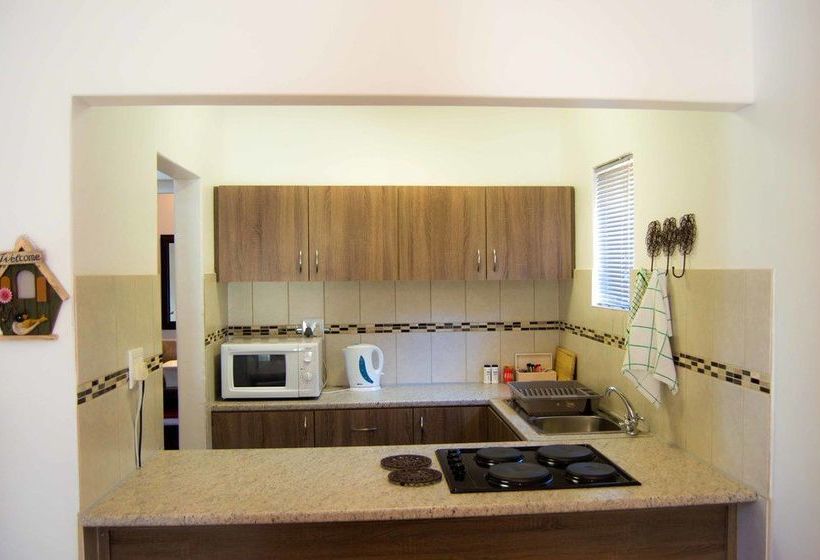 Vierlanden Garden Cottages 14