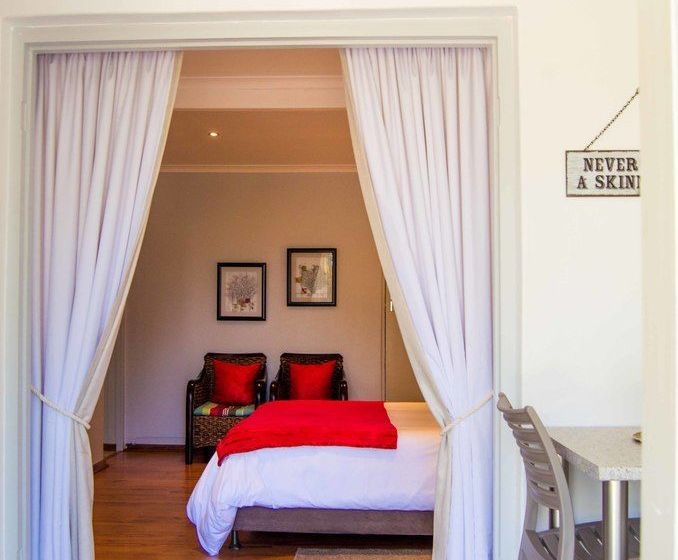 Vierlanden Garden Cottages 7