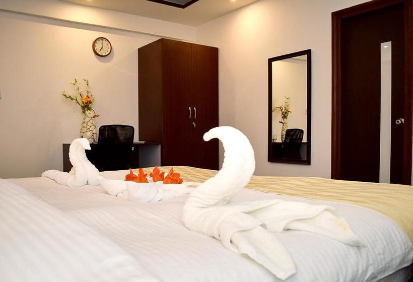 Hotel The Verda Prakyathi 10