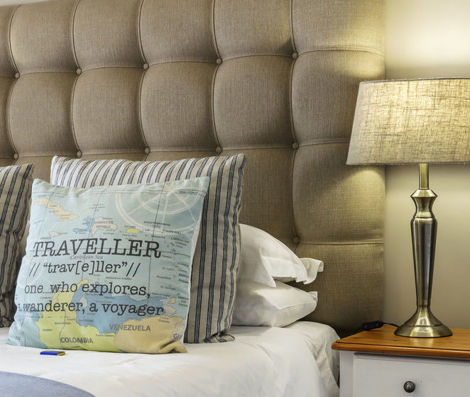 Bed and Breakfast Admiral's Lodge 2