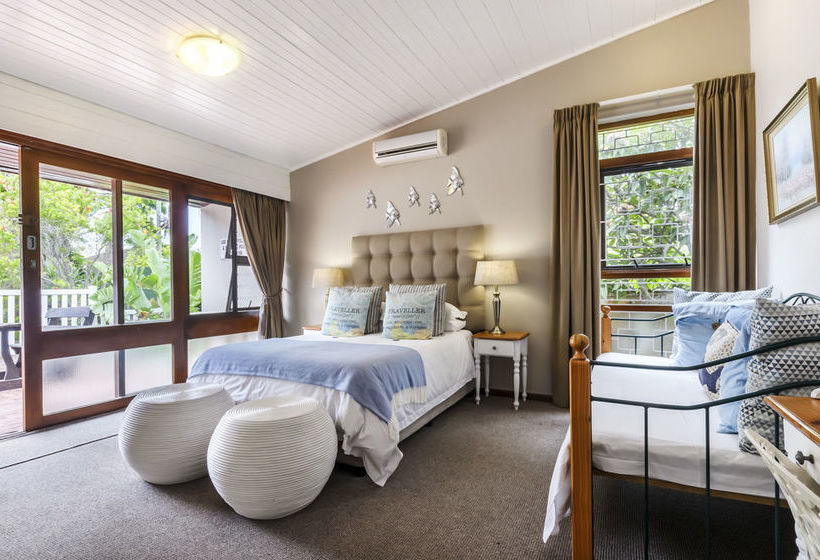 Bed and Breakfast Admiral's Lodge 4