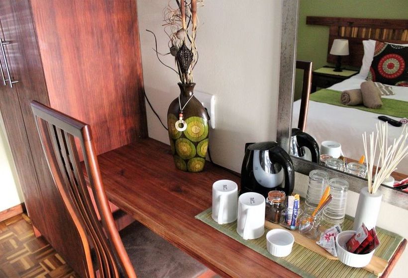 Pension Marula Lodge Guesthouse 6