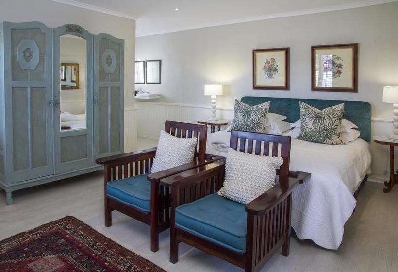 Pension Admiralty Beach House 16