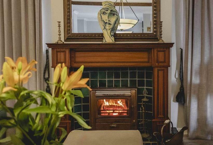 Pension Admiralty Beach House 2