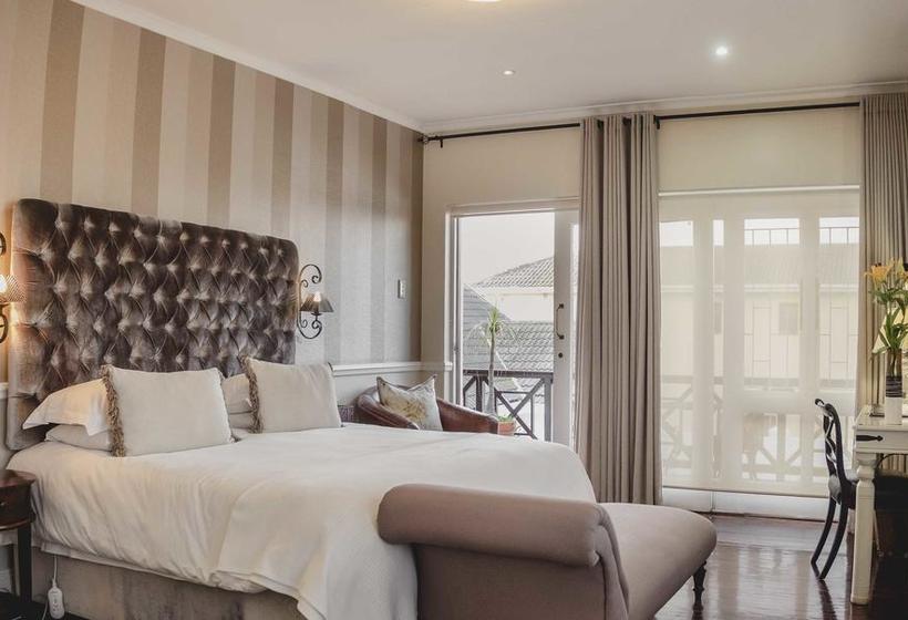 Pension Admiralty Beach House 7