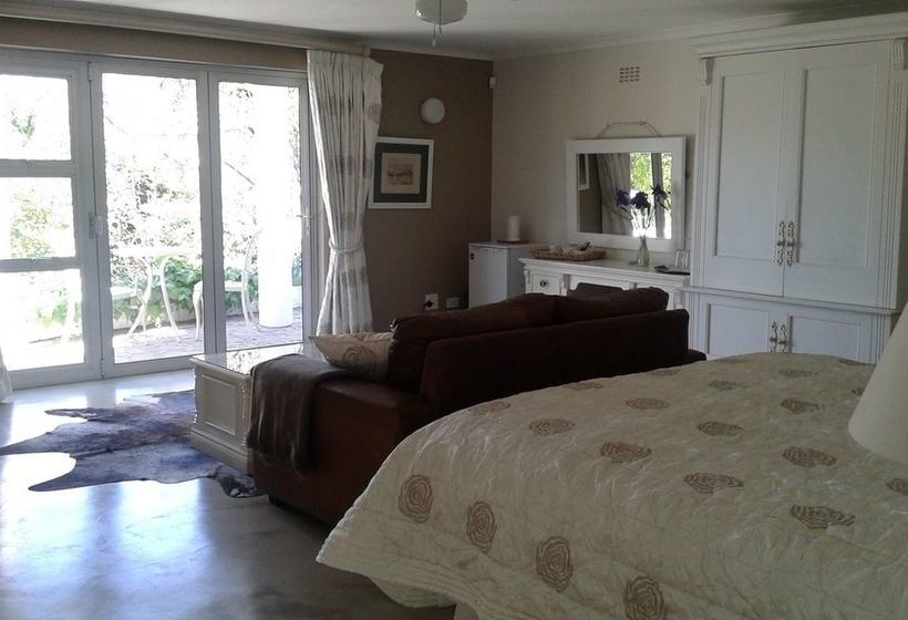 Bed and Breakfast Alba House 11