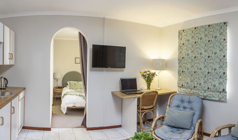 Pension Maroela House Guest Accommodation 9