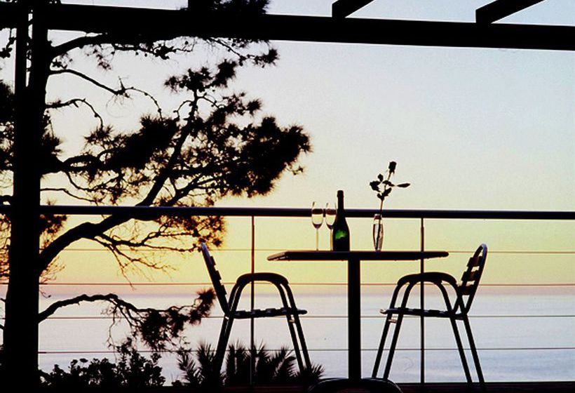 Pension (Hôtel basse catégorie) Atlantic House 1