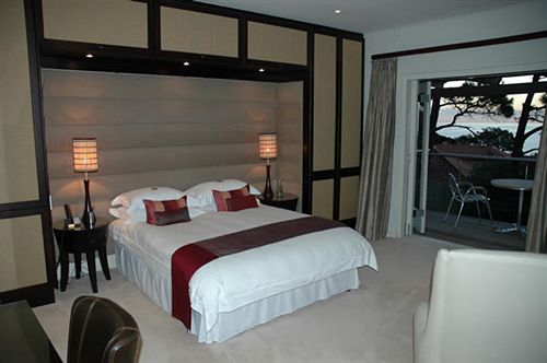 Pension (Hôtel basse catégorie) Atlantic House 7