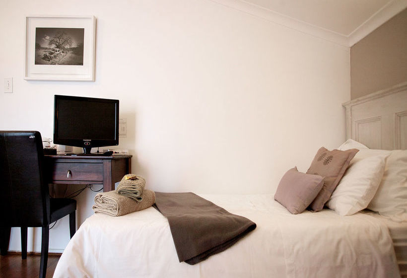 Pension Art Gallery Guest House Thandekayo 5