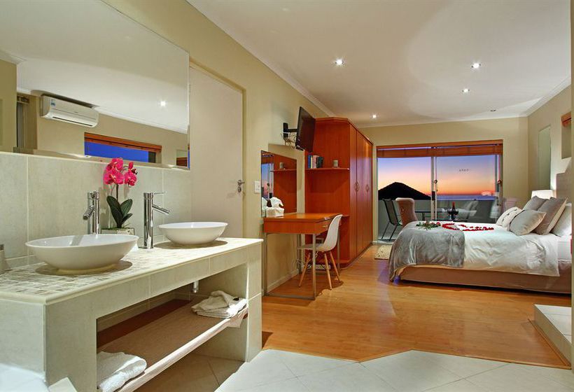 Pensión Villa Atlantica 18