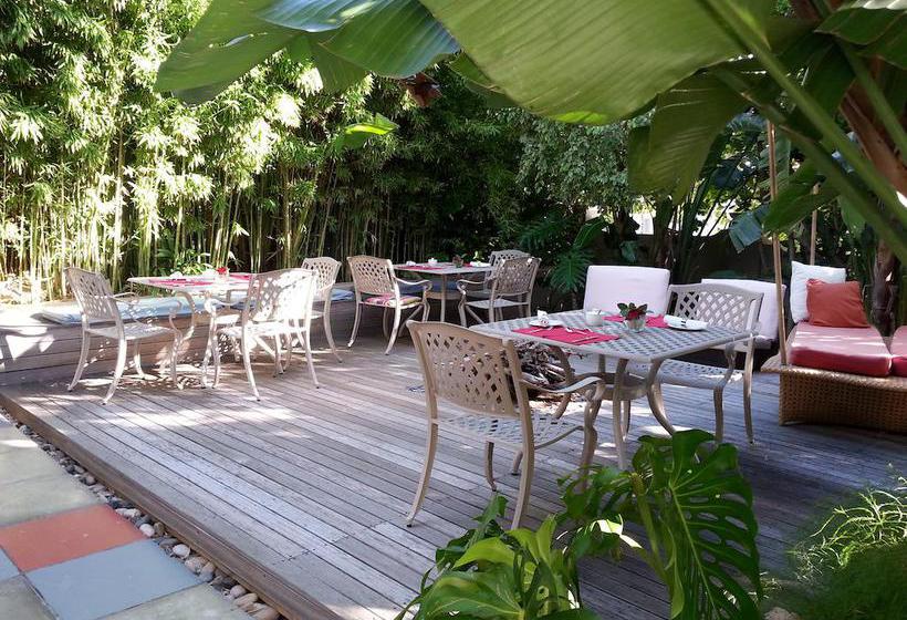 Pension Jardin D'ébène Boutique Guesthouse 1