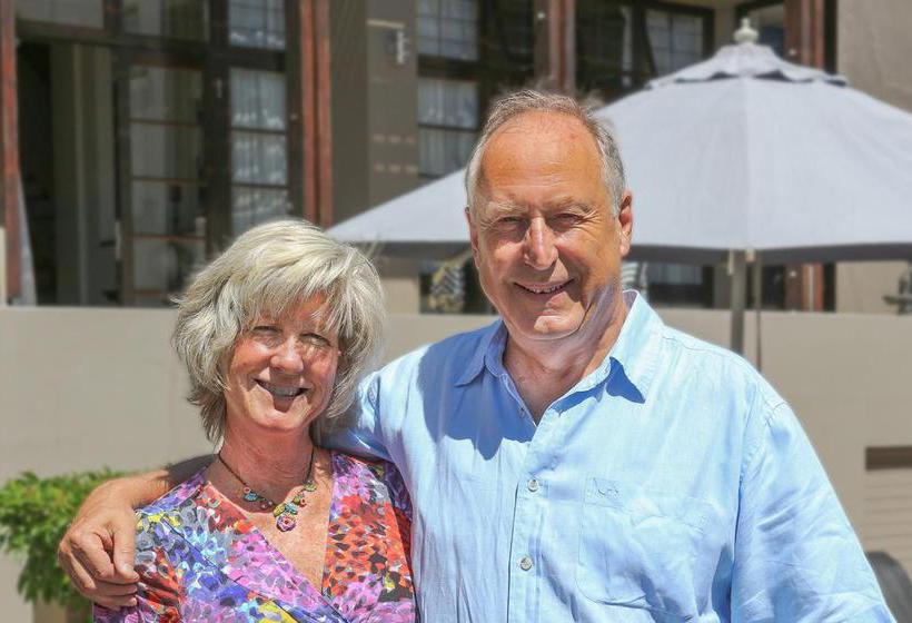 Pension Derwent House 11