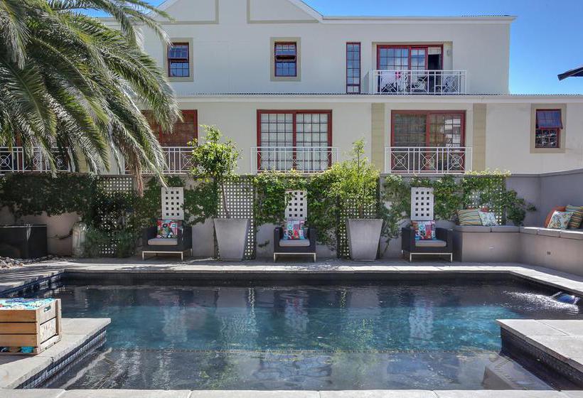 Pension Derwent House 16