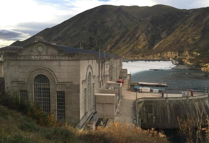 Hotel Otematata Eatery Bar And Lodging 11