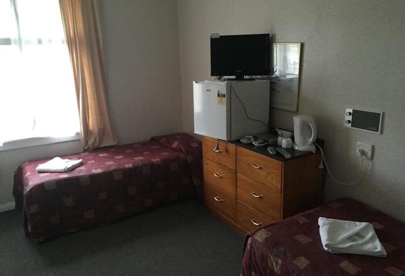 Hotel Otematata Eatery Bar And Lodging 14