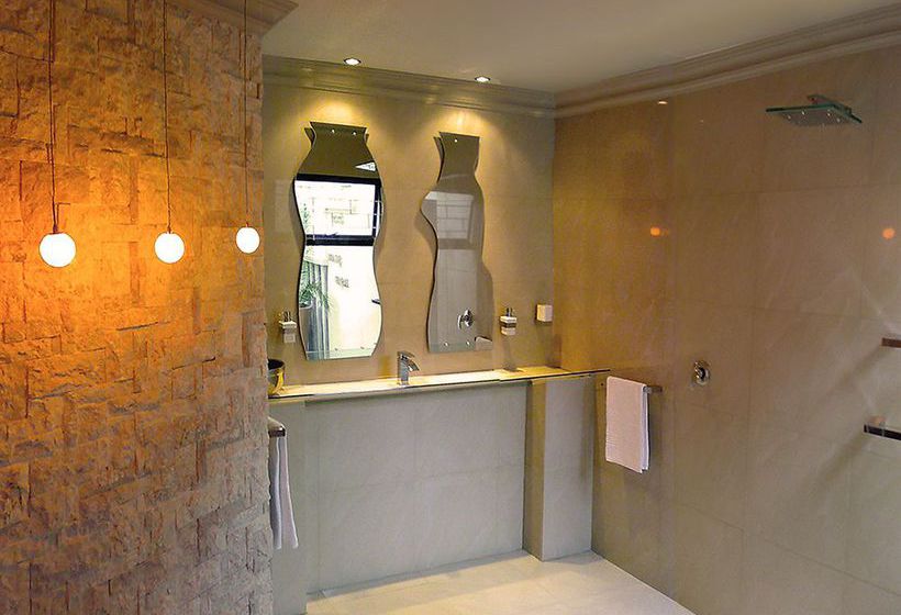 Pension Twin Waters Guest House