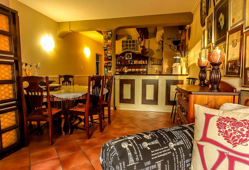 Pension Twin Waters Guest House 15