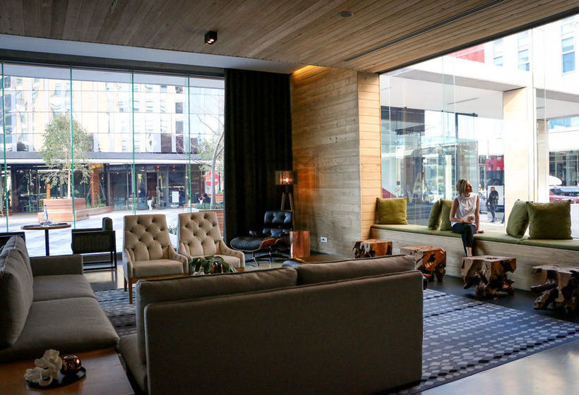 Hotel Century City 10