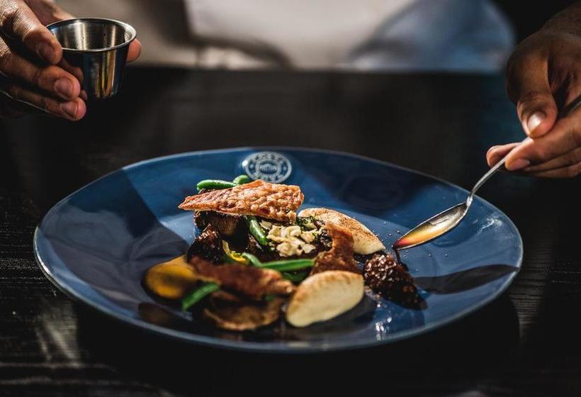 Hotel Century City 6