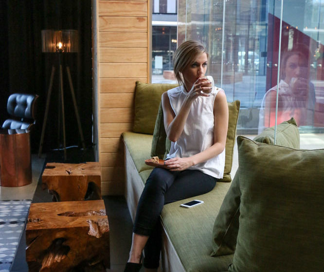 Hotel Century City 9