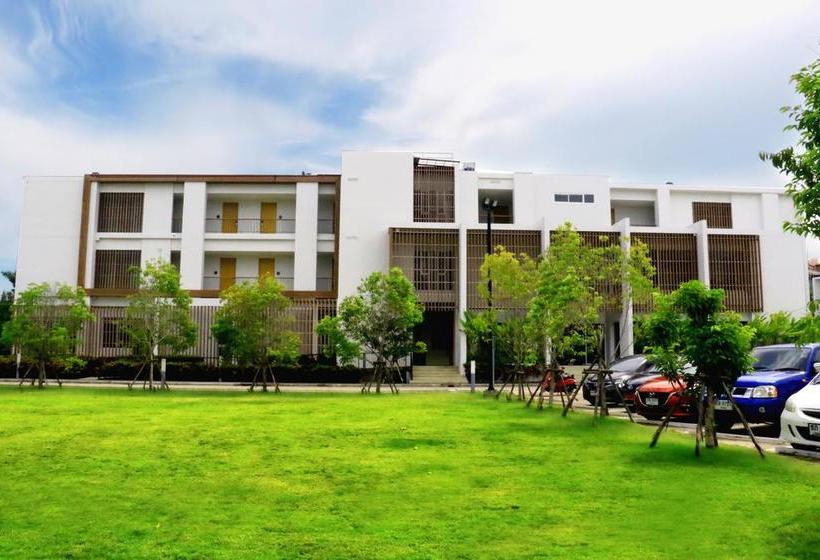 Hotel Ace of Hua Hin Resort 8