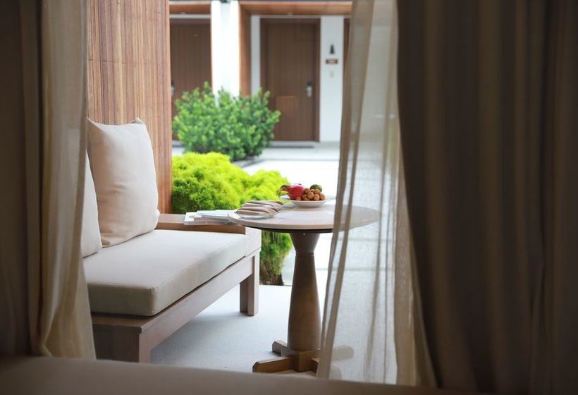 Hotel Celes Beachfront Resort 12