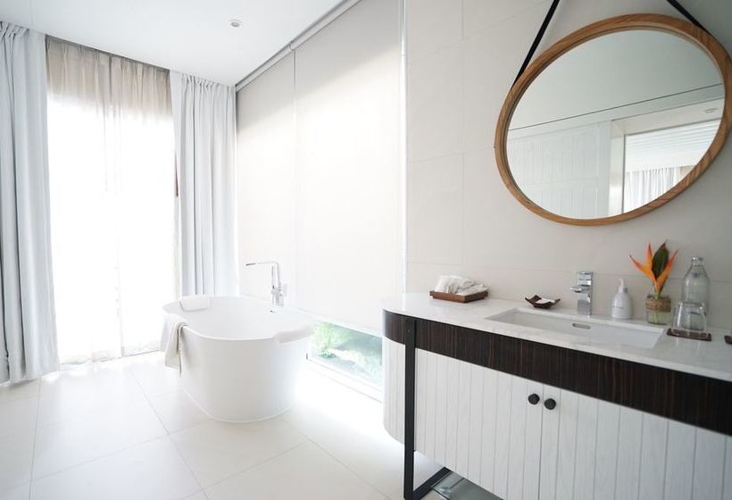 Hotel Celes Beachfront Resort 19