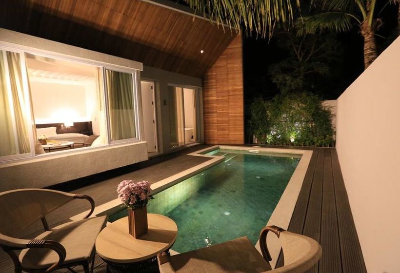 Hotel Celes Beachfront Resort 6