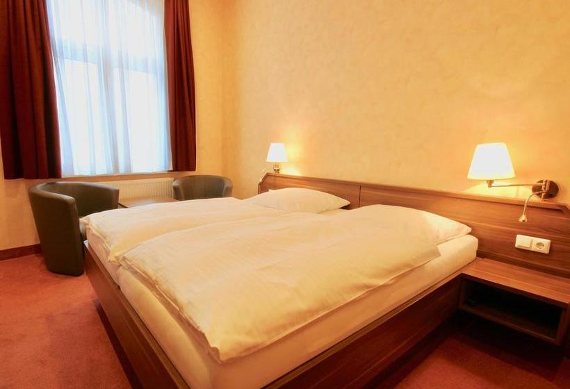 Hotel Haus Seeblick 5